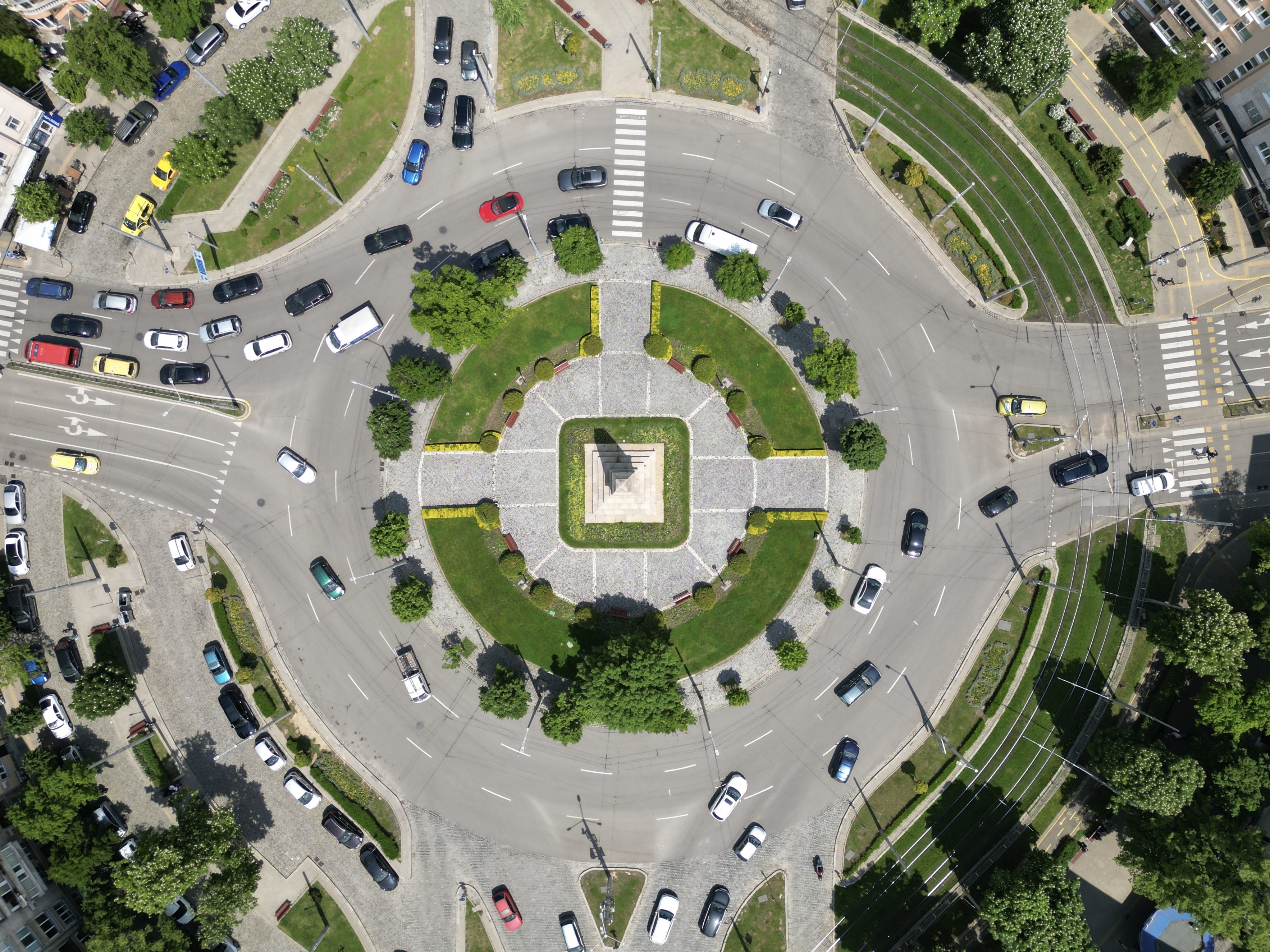 Monument in daylight