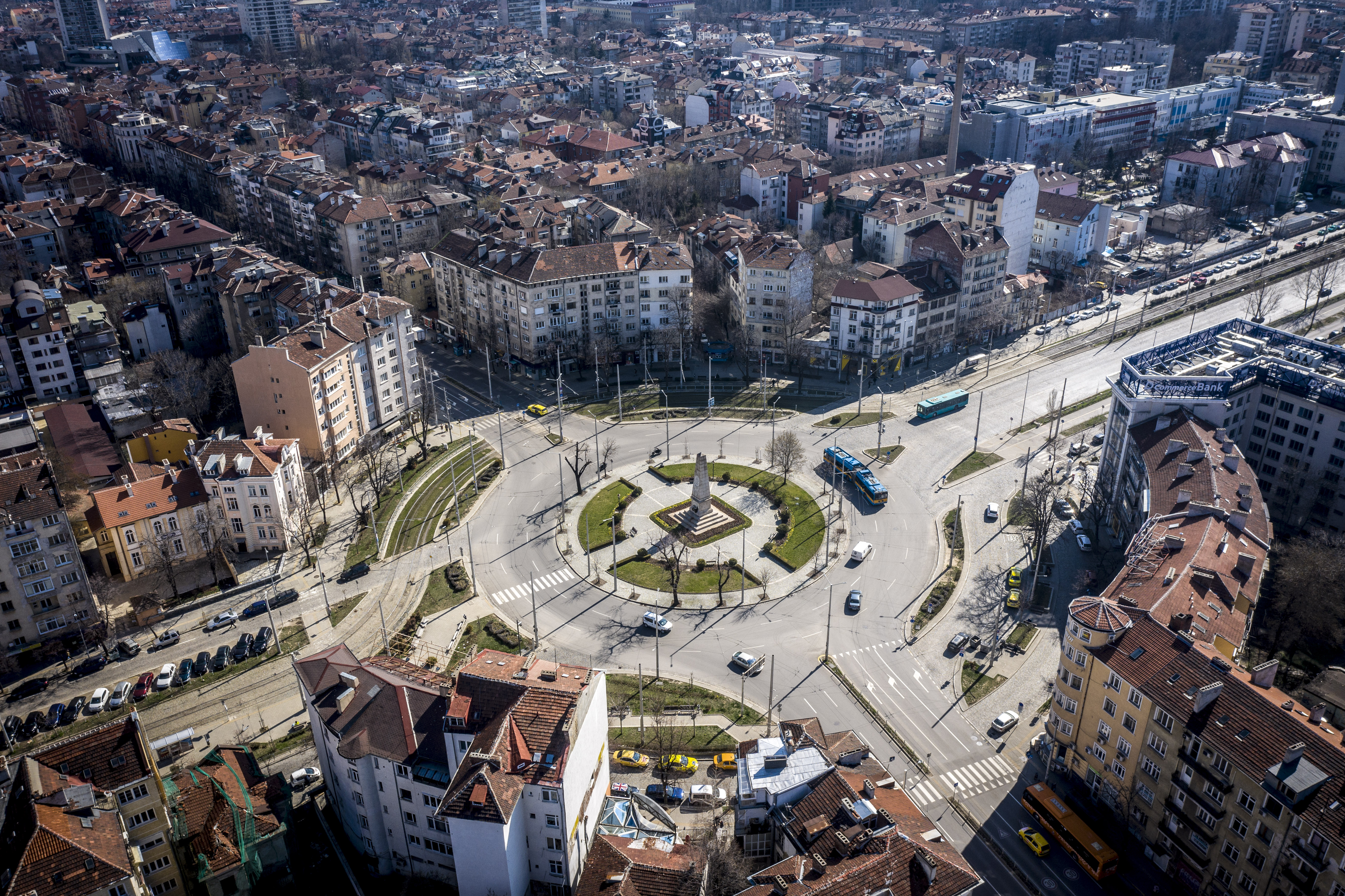 Surrounding square view